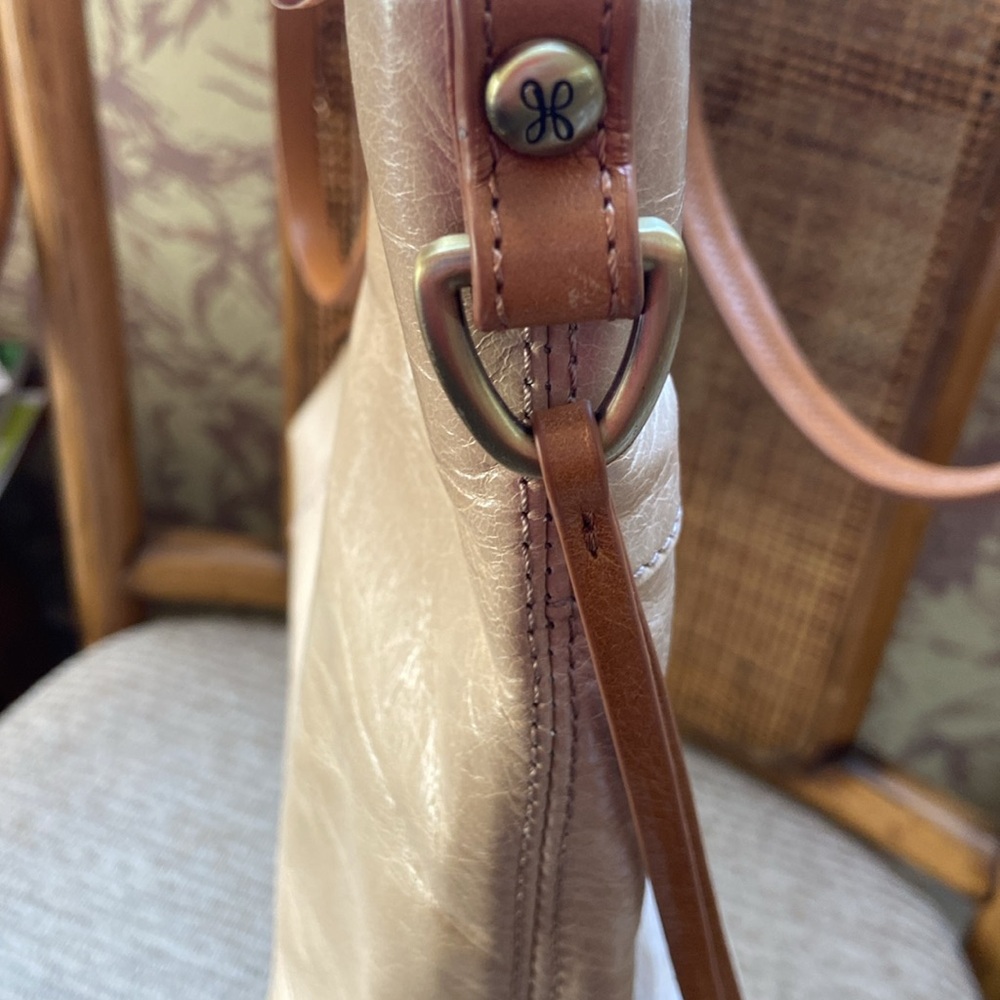 HOBO Beige Leather Tote with Brown Straps - Picture 8 of 12
